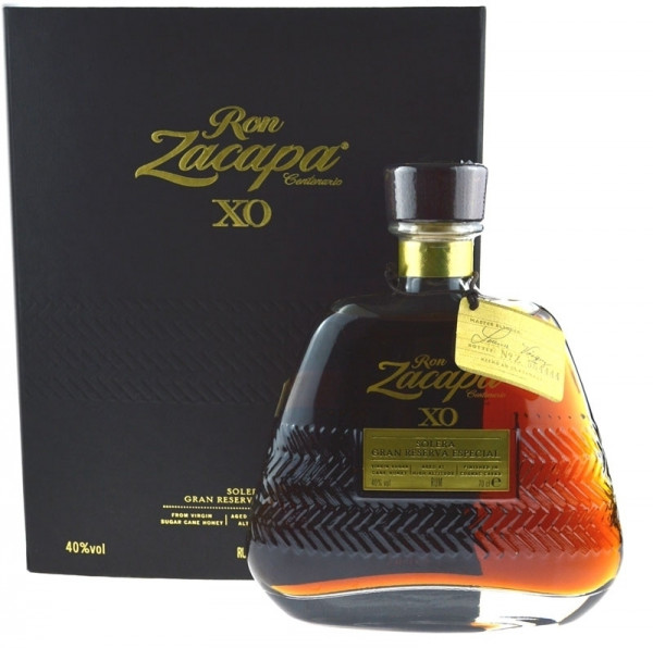 Ron Zacapa Centenario X.O. Rum 0,7l Solera Gran Reserva Especial - eckige Flasche