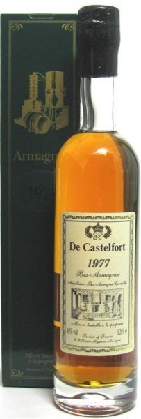 Armagnac De Castelfort Jahrgang 1977 abgefüllt im Jahr 2013/2016 - 35/38 Jahre im Fass gelagert